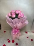 10 Pink Roses Bunch