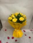 10 Yellow Roses Bunch