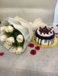 White Roses Bunch With Blackforest Cake