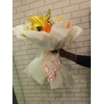 6 Mixed Lilies - Image 2