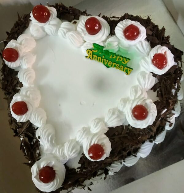 Black Forest Heart Cakes