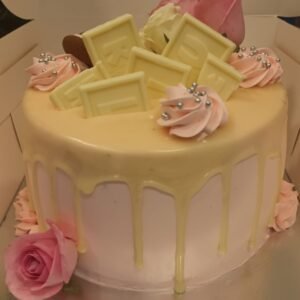 Delicious Strawberry Cake