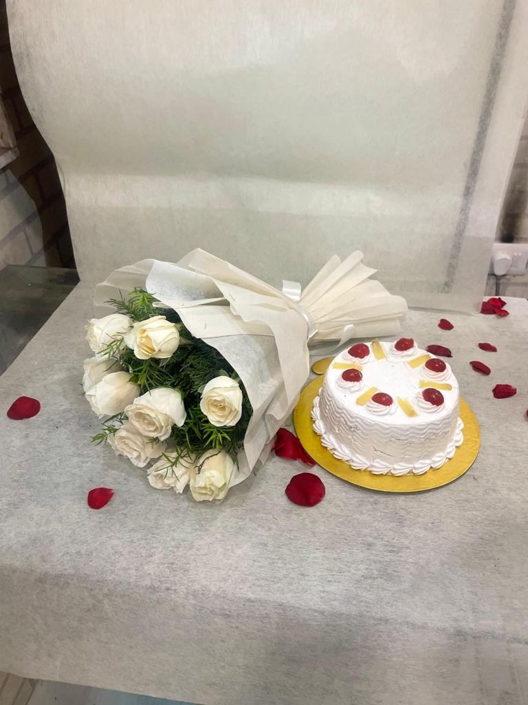 White Roses Bunch With Pineapple Cake