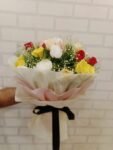 20 Mix Roses Bouquet
