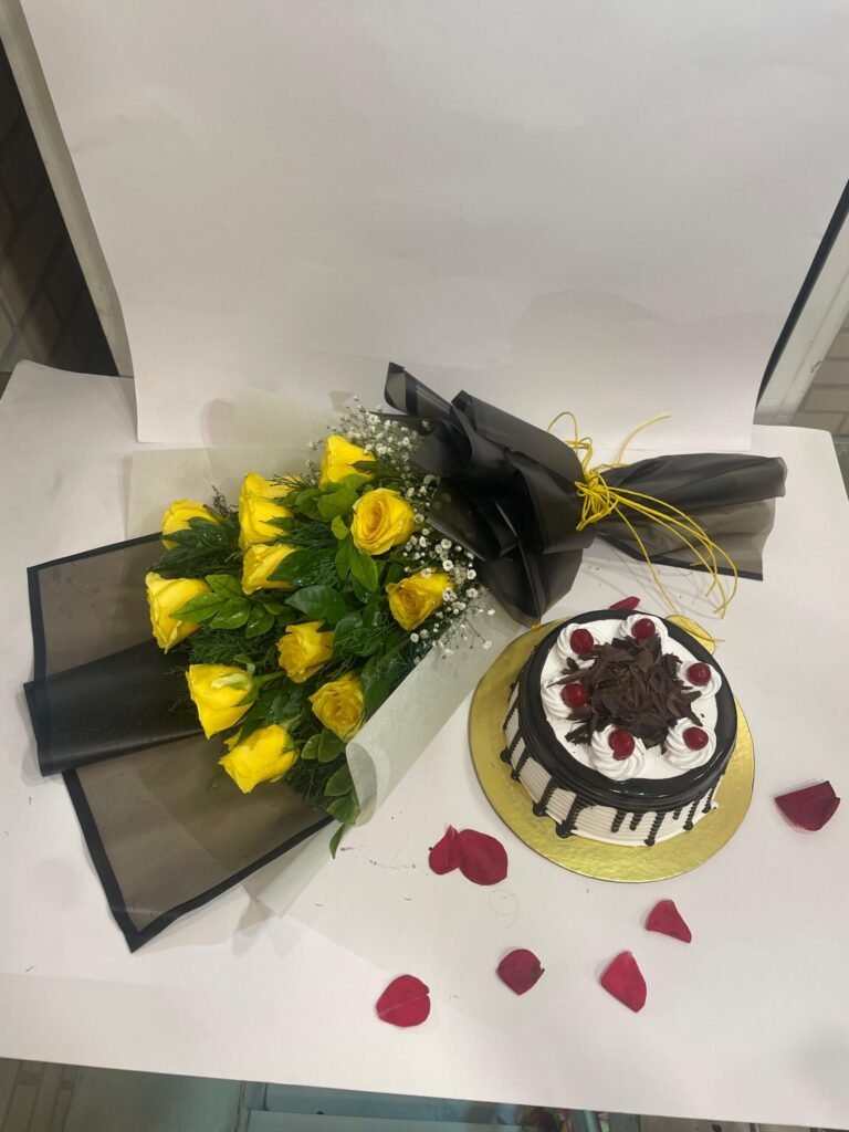 12 Yellow Roses Bunch with Black Forest Cake